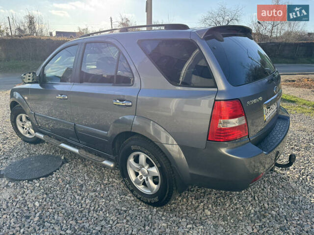 Сірий Кіа Соренто, об'ємом двигуна 3.3 л та пробігом 267 тис. км за 7700 $, фото 4 на Automoto.ua