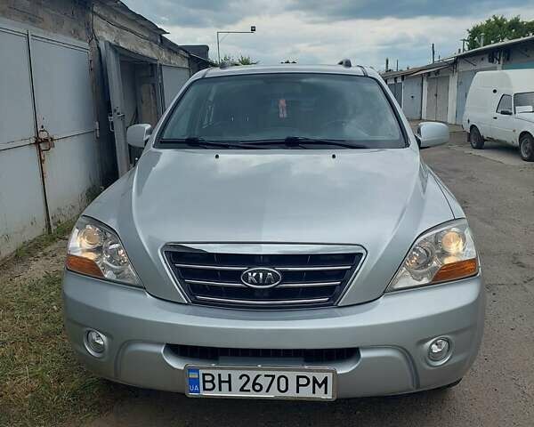 Серый Киа Соренто, объемом двигателя 2.5 л и пробегом 201 тыс. км за 10000 $, фото 1 на Automoto.ua