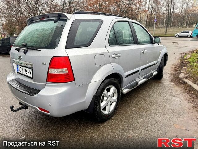 Серый Киа Соренто, объемом двигателя 2.5 л и пробегом 240 тыс. км за 6000 $, фото 2 на Automoto.ua