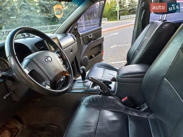 Киа Соренто 2008 в Киеве на Automoto.ua Серый Киа Соренто, объемом двигателя 2.5 л и пробегом 333 тыс. км за 9500 $, фото 13 на Automoto.ua
