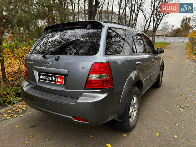 Серый Киа Соренто, объемом двигателя 2.5 л и пробегом 251 тыс. км за 7490 $, фото 5 на Automoto.ua