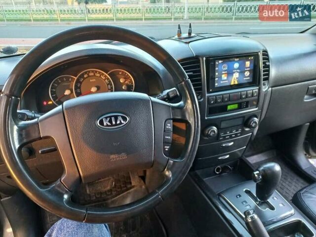 Киа Соренто 2008 в Киеве на Automoto.ua Серый Киа Соренто, объемом двигателя 2.5 л и пробегом 333 тыс. км за 9500 $, фото 12 на Automoto.ua