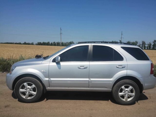 Сірий Кіа Соренто, об'ємом двигуна 2.5 л та пробігом 182 тис. км за 6500 $, фото 1 на Automoto.ua