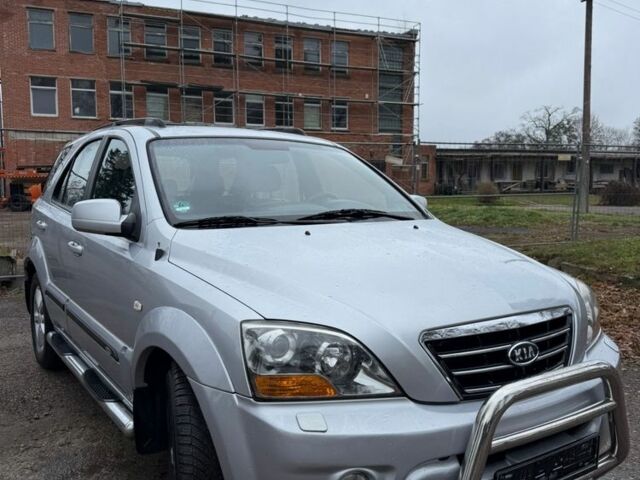 Серый Киа Соренто, объемом двигателя 2.5 л и пробегом 240 тыс. км за 6100 $, фото 1 на Automoto.ua