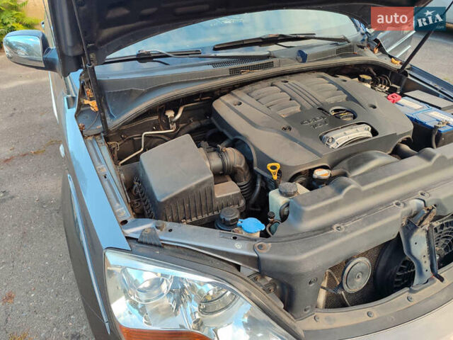 Серый Киа Соренто, объемом двигателя 2.5 л и пробегом 290 тыс. км за 8500 $, фото 9 на Automoto.ua