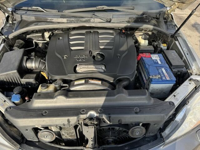 Серый Киа Соренто, объемом двигателя 2.5 л и пробегом 350 тыс. км за 8500 $, фото 15 на Automoto.ua