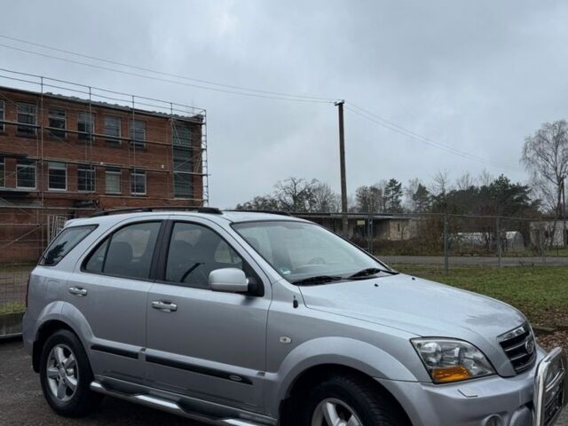 Серый Киа Соренто, объемом двигателя 2.5 л и пробегом 240 тыс. км за 6100 $, фото 3 на Automoto.ua