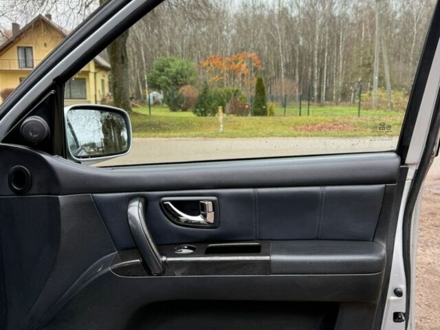 Серый Киа Соренто, объемом двигателя 2.5 л и пробегом 240 тыс. км за 6100 $, фото 23 на Automoto.ua