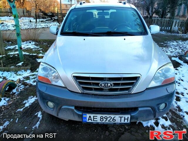 Серый Киа Соренто, объемом двигателя 2.5 л и пробегом 220 тыс. км за 8300 $, фото 2 на Automoto.ua