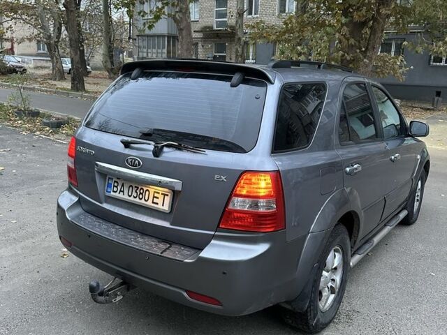 Сірий Кіа Соренто, об'ємом двигуна 2.5 л та пробігом 245 тис. км за 7500 $, фото 4 на Automoto.ua