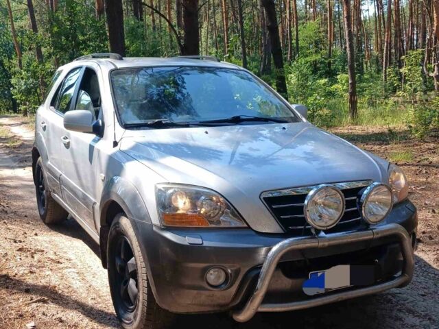 Серый Киа Соренто, объемом двигателя 2.5 л и пробегом 280 тыс. км за 4000 $, фото 10 на Automoto.ua