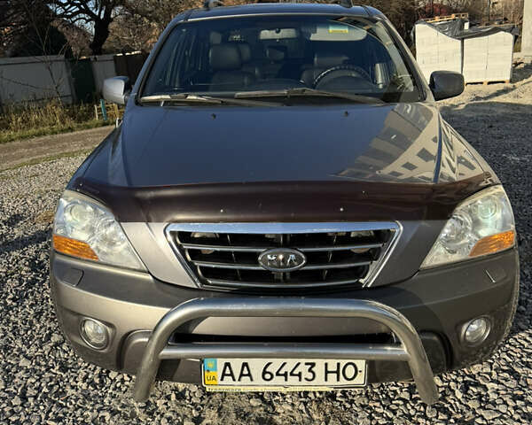 Сірий Кіа Соренто, об'ємом двигуна 3.3 л та пробігом 267 тис. км за 7700 $, фото 7 на Automoto.ua