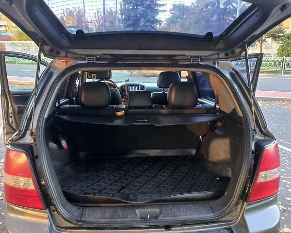 Киа Соренто 2008 в Киеве на Automoto.ua Серый Киа Соренто, объемом двигателя 2.5 л и пробегом 333 тыс. км за 9500 $, фото 14 на Automoto.ua