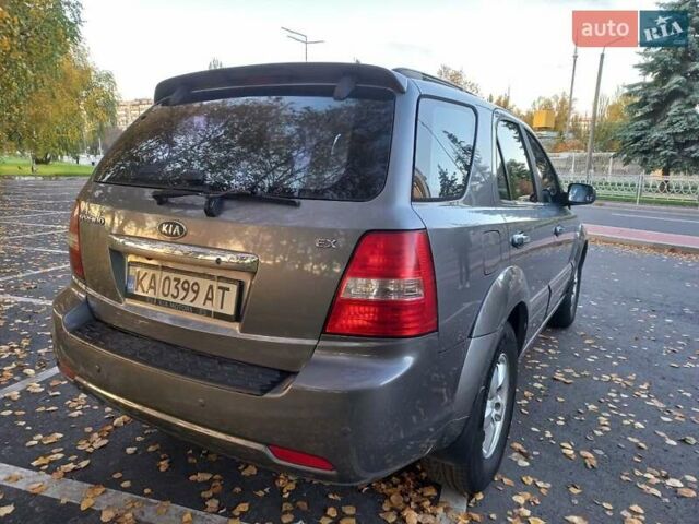 Киа Соренто 2008 в Киеве на Automoto.ua Серый Киа Соренто, объемом двигателя 2.5 л и пробегом 333 тыс. км за 9500 $, фото 5 на Automoto.ua