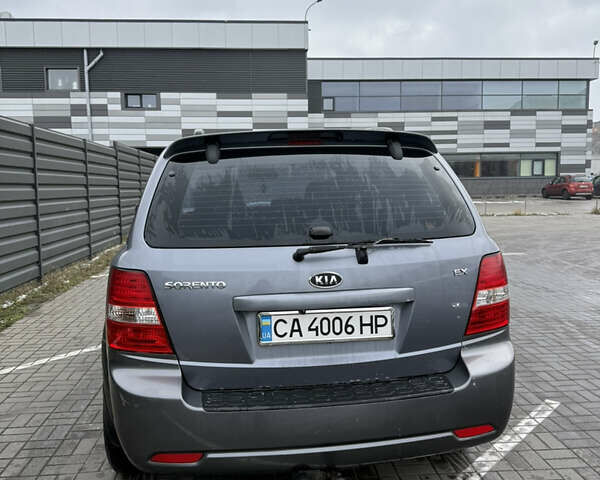 Сірий Кіа Соренто, об'ємом двигуна 2.5 л та пробігом 240 тис. км за 9000 $, фото 4 на Automoto.ua