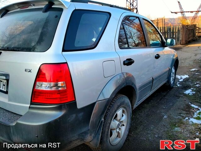 Серый Киа Соренто, объемом двигателя 2.5 л и пробегом 220 тыс. км за 8300 $, фото 4 на Automoto.ua