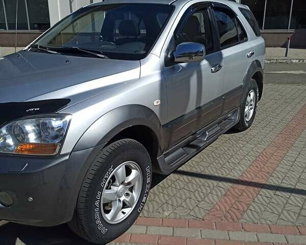 Серый Киа Соренто, объемом двигателя 3.3 л и пробегом 226 тыс. км за 7500 $, фото 5 на Automoto.ua