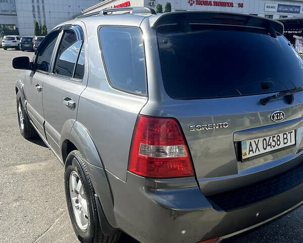 Сірий Кіа Соренто, об'ємом двигуна 2.5 л та пробігом 184 тис. км за 10900 $, фото 5 на Automoto.ua