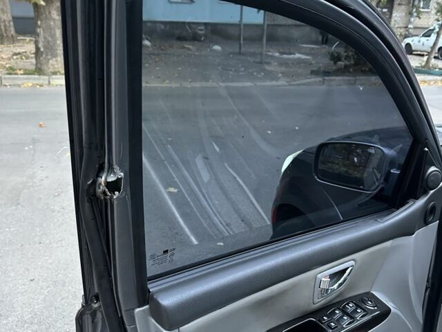 Сірий Кіа Соренто, об'ємом двигуна 2.5 л та пробігом 245 тис. км за 7500 $, фото 8 на Automoto.ua