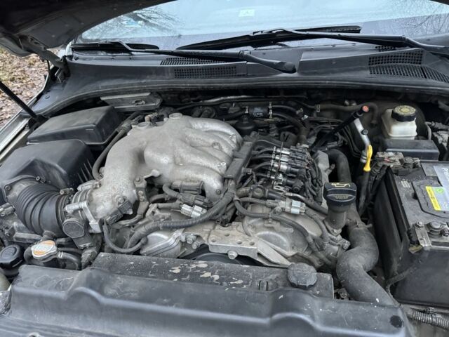 Серый Киа Соренто, объемом двигателя 3.3 л и пробегом 230 тыс. км за 8700 $, фото 17 на Automoto.ua