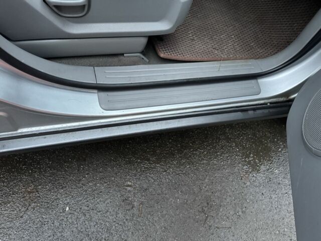 Серый Киа Соренто, объемом двигателя 3.3 л и пробегом 230 тыс. км за 8700 $, фото 7 на Automoto.ua