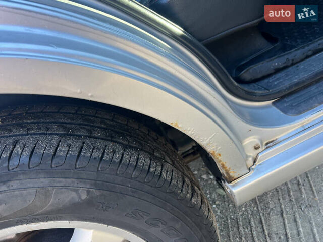 Серый Киа Соренто, объемом двигателя 2.5 л и пробегом 267 тыс. км за 8500 $, фото 10 на Automoto.ua