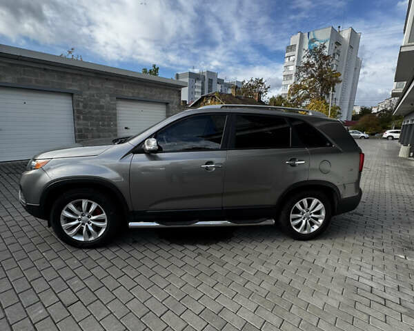 Кіа Соренто 2009 у Рівному на Automoto.ua Сірий Кіа Соренто, об'ємом двигуна 2.2 л та пробігом 265 тис. км за 12500 $, фото 4 на Automoto.ua