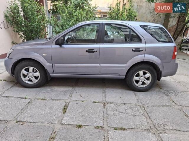 Сірий Кіа Соренто, об'ємом двигуна 2.5 л та пробігом 330 тис. км за 7300 $, фото 6 на Automoto.ua