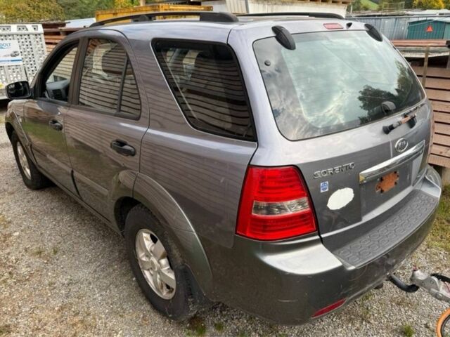 Кіа Соренто 2009 у Львові на Automoto.ua Сірий Кіа Соренто, об'ємом двигуна 2.5 л та пробігом 210 тис. км за 4088 $, фото 2 на Automoto.ua
