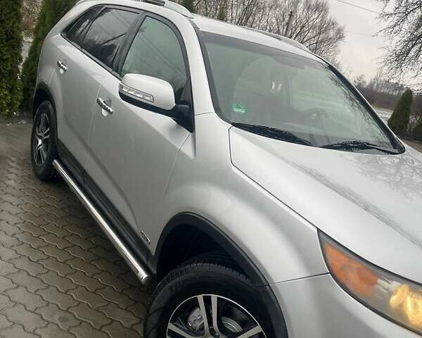 Серый Киа Соренто, объемом двигателя 2.2 л и пробегом 217 тыс. км за 11750 $, фото 5 на Automoto.ua