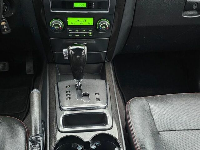 Серый Киа Соренто, объемом двигателя 2.5 л и пробегом 166 тыс. км за 3000 $, фото 18 на Automoto.ua