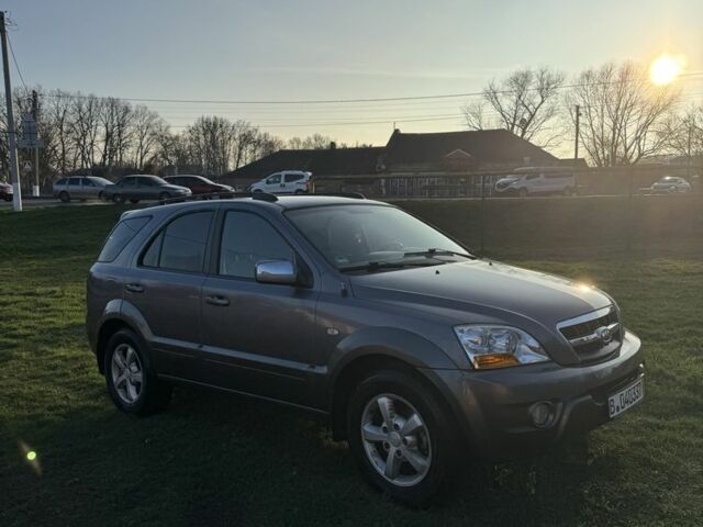 Серый Киа Соренто, объемом двигателя 2.5 л и пробегом 180 тыс. км за 5200 $, фото 2 на Automoto.ua