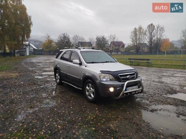 Киа Соренто 2009 в Тячеве на Automoto.ua Серый Киа Соренто, объемом двигателя 2.5 л и пробегом 300 тыс. км за 7500 $, фото 6 на Automoto.ua