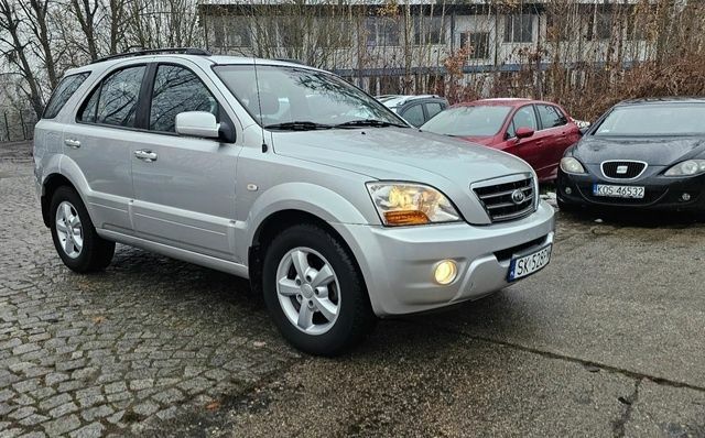 Серый Киа Соренто, объемом двигателя 2.5 л и пробегом 166 тыс. км за 3000 $, фото 1 на Automoto.ua