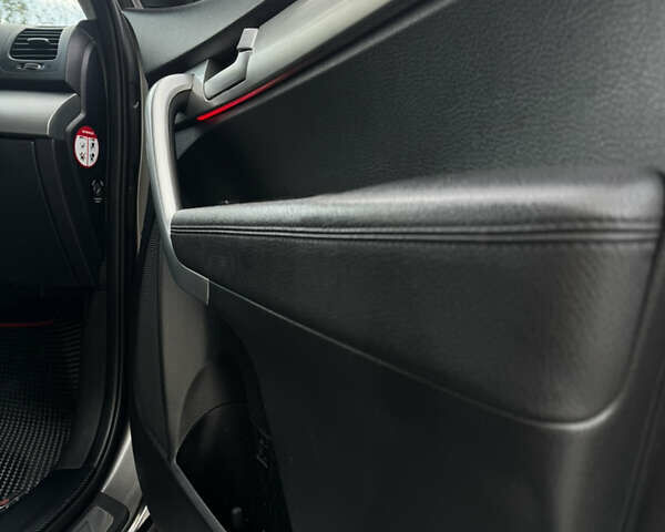 Кіа Соренто 2009 у Рівному на Automoto.ua Сірий Кіа Соренто, об'ємом двигуна 2.2 л та пробігом 265 тис. км за 12500 $, фото 36 на Automoto.ua