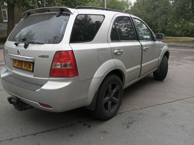 Серый Киа Соренто, объемом двигателя 3 л и пробегом 142 тыс. км за 3300 $, фото 3 на Automoto.ua