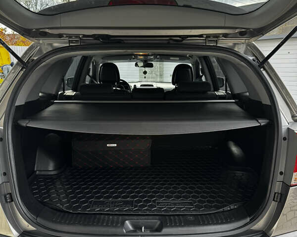 Кіа Соренто 2009 у Рівному на Automoto.ua Сірий Кіа Соренто, об'ємом двигуна 2.2 л та пробігом 265 тис. км за 12500 $, фото 19 на Automoto.ua