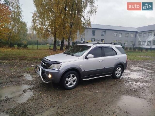 Киа Соренто 2009 в Тячеве на Automoto.ua Серый Киа Соренто, объемом двигателя 2.5 л и пробегом 300 тыс. км за 7500 $, фото 7 на Automoto.ua