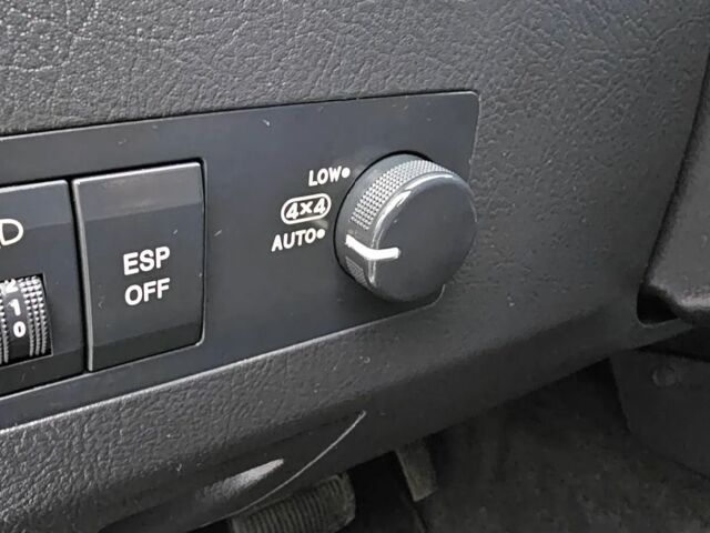 Серый Киа Соренто, объемом двигателя 2.5 л и пробегом 166 тыс. км за 3000 $, фото 20 на Automoto.ua