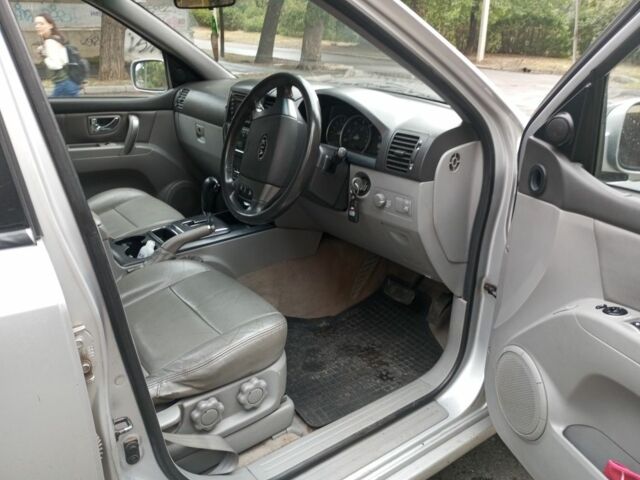 Серый Киа Соренто, объемом двигателя 3 л и пробегом 142 тыс. км за 3300 $, фото 8 на Automoto.ua