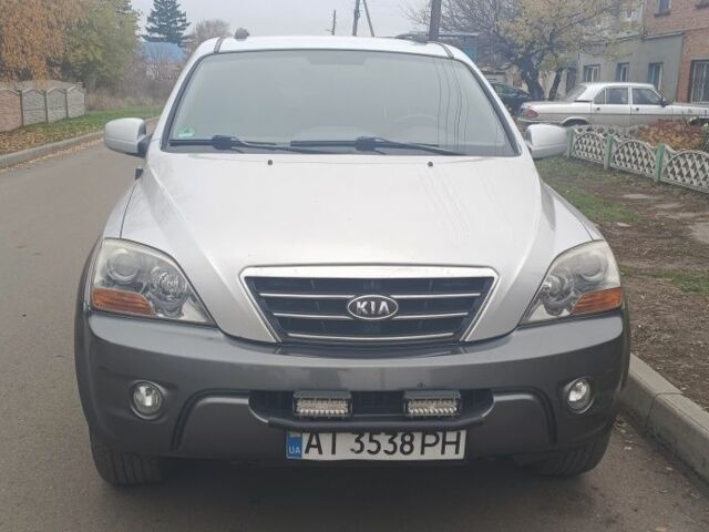 Сірий Кіа Соренто, об'ємом двигуна 2.5 л та пробігом 220 тис. км за 5500 $, фото 3 на Automoto.ua