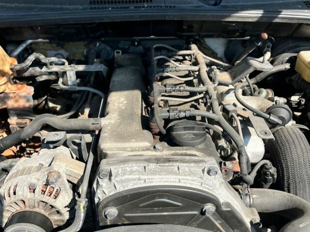 Серый Киа Соренто, объемом двигателя 2.2 л и пробегом 190 тыс. км за 3491 $, фото 3 на Automoto.ua