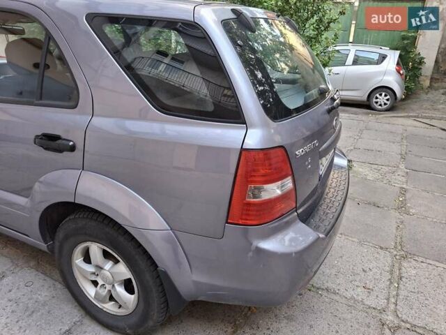 Сірий Кіа Соренто, об'ємом двигуна 2.5 л та пробігом 330 тис. км за 7300 $, фото 5 на Automoto.ua