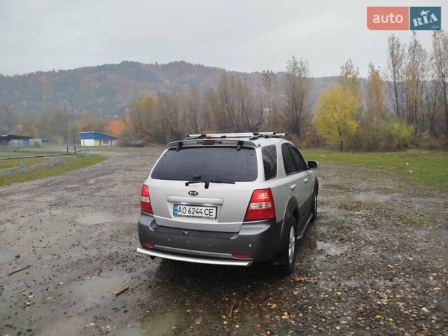 Киа Соренто 2009 в Тячеве на Automoto.ua Серый Киа Соренто, объемом двигателя 2.5 л и пробегом 300 тыс. км за 7500 $, фото 5 на Automoto.ua