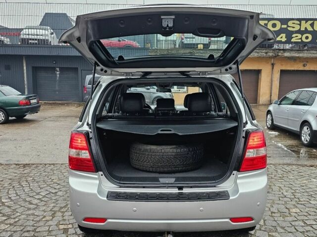 Серый Киа Соренто, объемом двигателя 2.5 л и пробегом 166 тыс. км за 3000 $, фото 8 на Automoto.ua