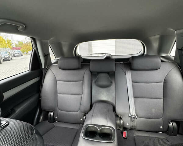 Кіа Соренто 2009 у Рівному на Automoto.ua Сірий Кіа Соренто, об'ємом двигуна 2.2 л та пробігом 265 тис. км за 12500 $, фото 28 на Automoto.ua