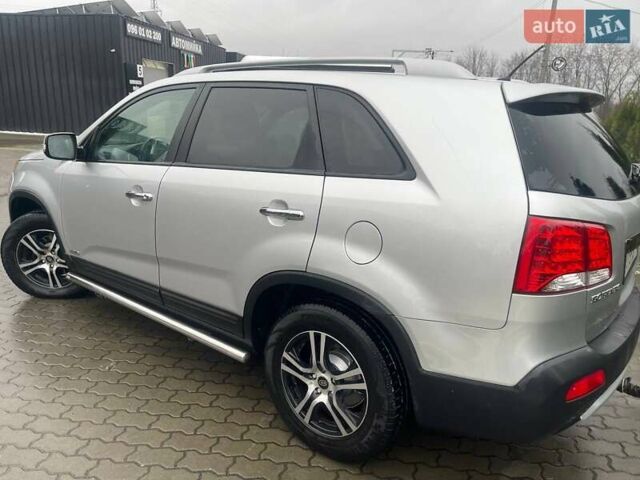 Серый Киа Соренто, объемом двигателя 2.2 л и пробегом 217 тыс. км за 11750 $, фото 11 на Automoto.ua