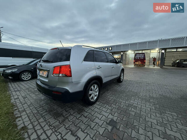 Киа Соренто 2010 в Львове на Automoto.ua Серый Киа Соренто, объемом двигателя 2.36 л и пробегом 190 тыс. км за 9500 $, фото 34 на Automoto.ua