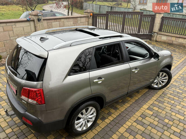 Сірий Кіа Соренто, об'ємом двигуна 2.2 л та пробігом 222 тис. км за 12450 $, фото 24 на Automoto.ua