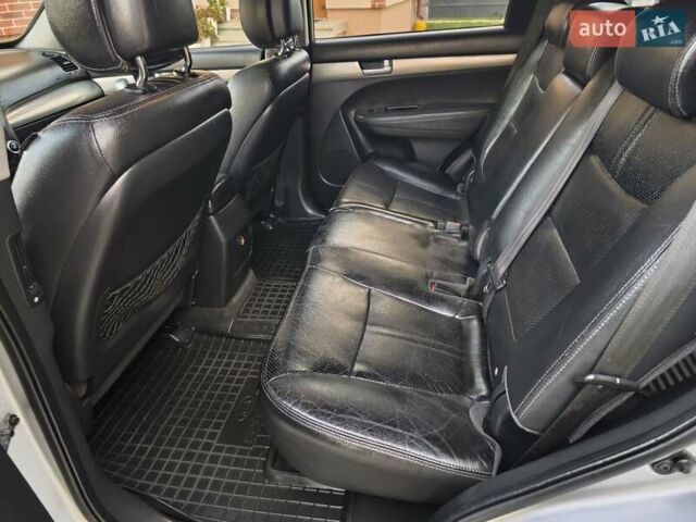 Серый Киа Соренто, объемом двигателя 2.2 л и пробегом 244 тыс. км за 10950 $, фото 40 на Automoto.ua